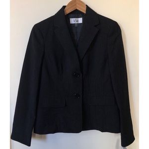 Le suit black two-button textured blazer jacket